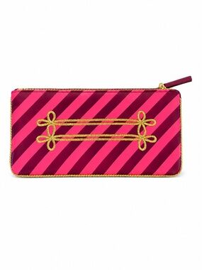 MAC Cosmetics holiday Nutcracker collection brush bag 2016